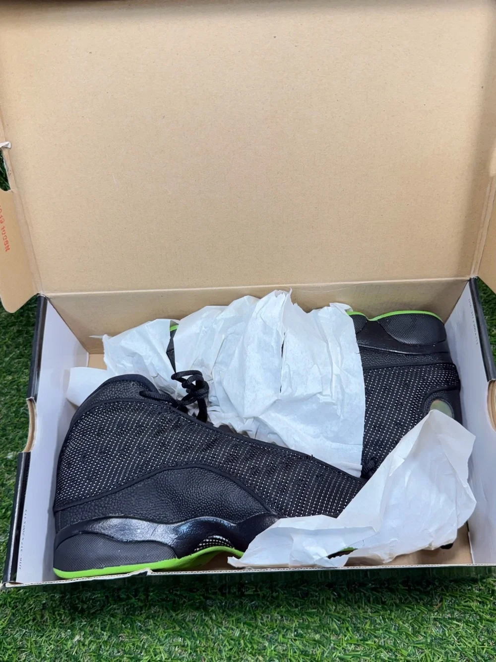 Nike Air Jordan 13 Retro GS Altitude 2010 Black Green 414574-003 Size 5.5Y